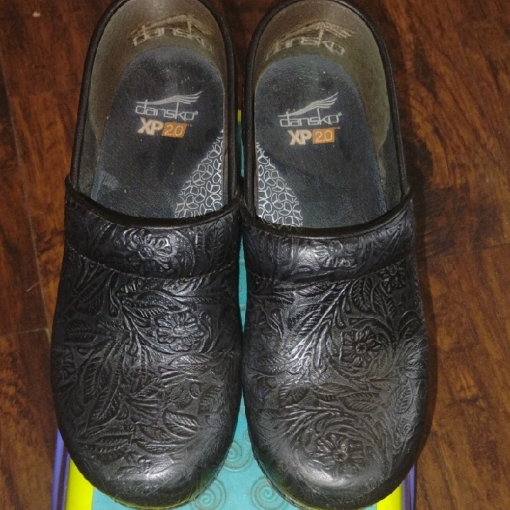 Dansko Black Slippers Comfortable Slip-On Design